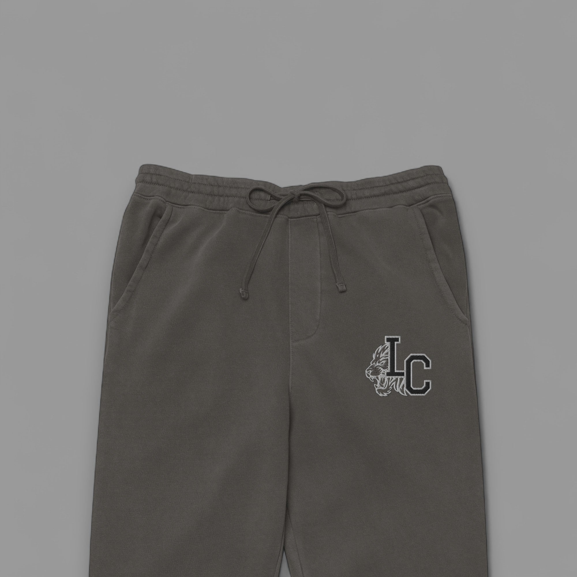 EMBORIDERED LIONS CLUB FADED SWEATS IN CHARCOAL