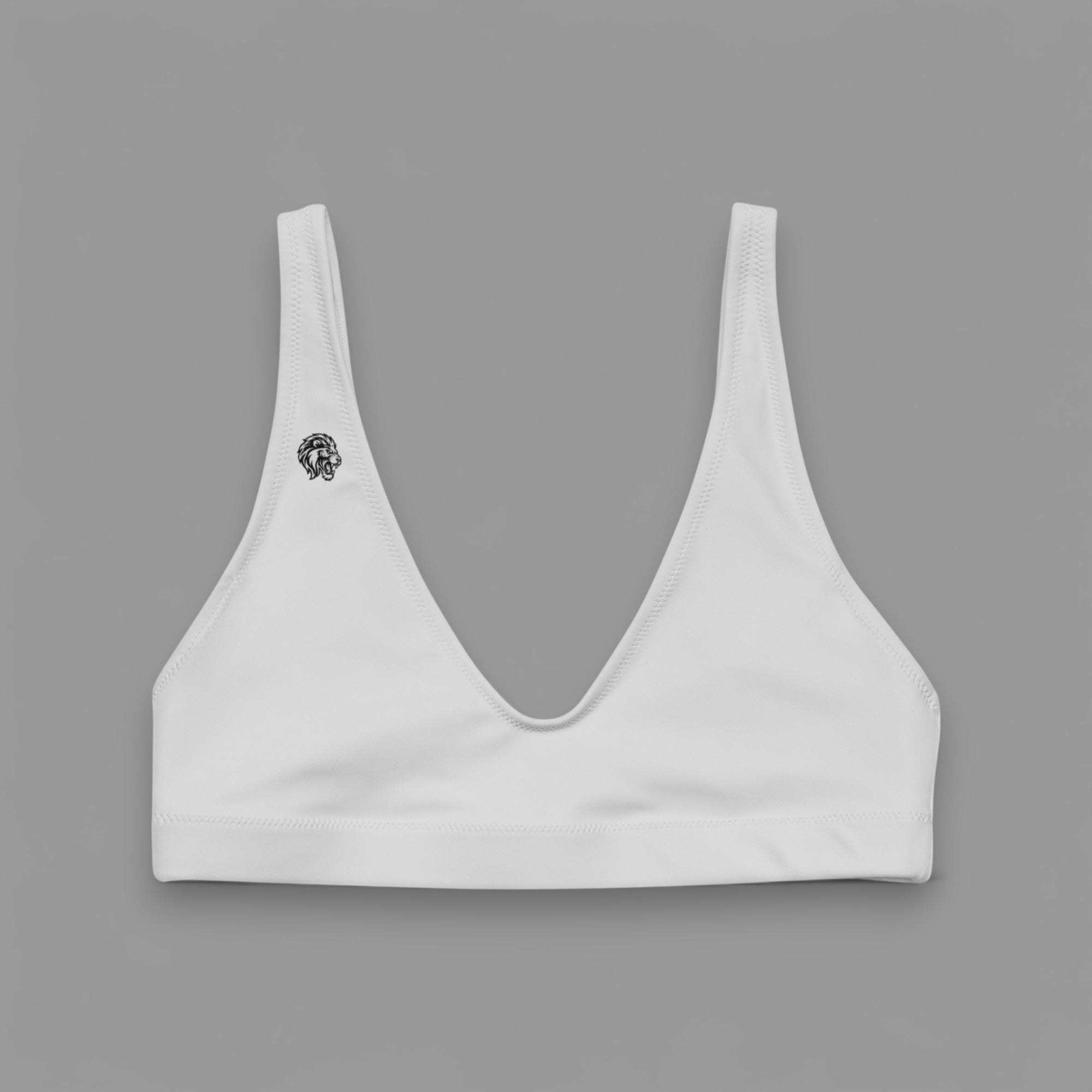 THE LIONESS SEAMLESS SPORTS BRA IN WHITE
