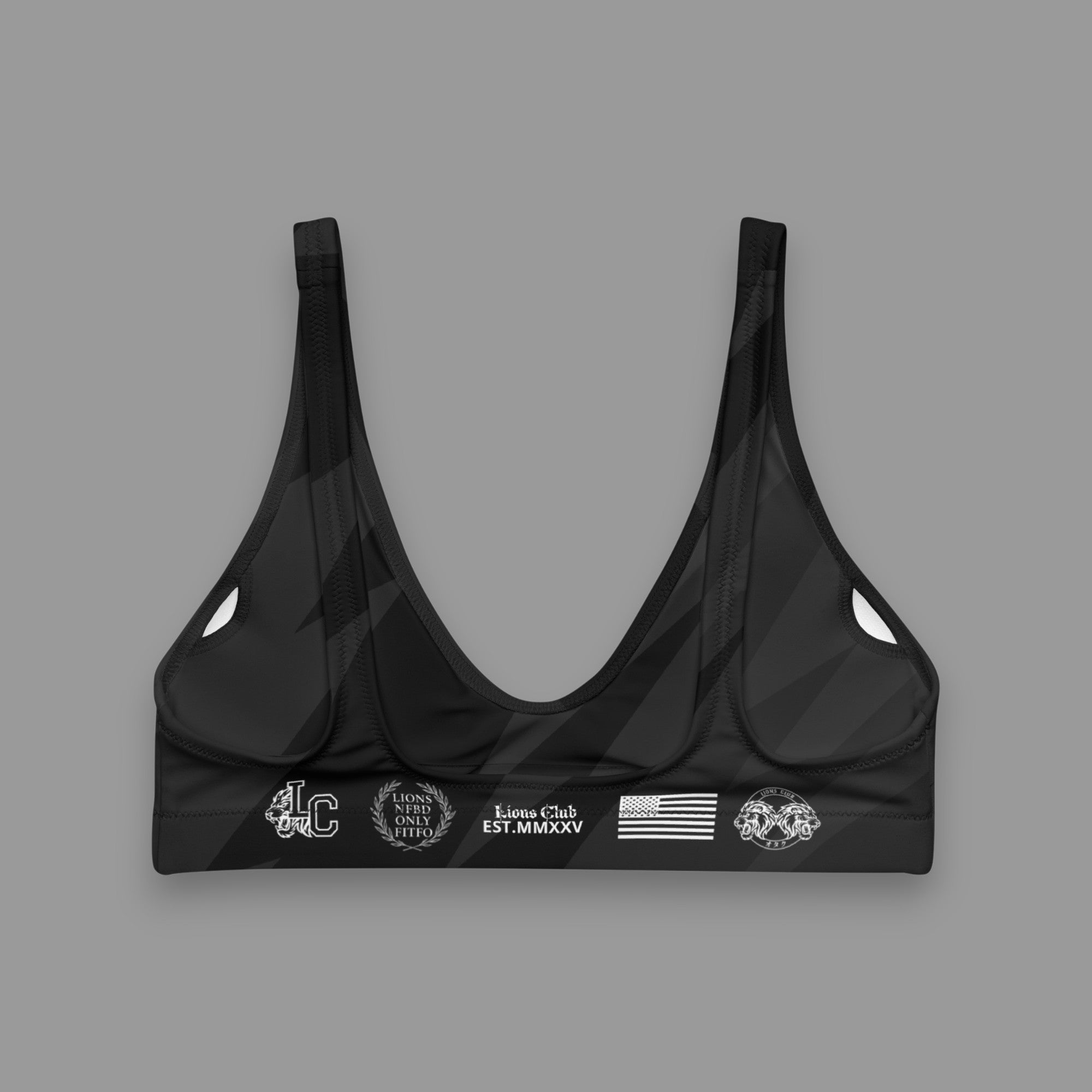 THE LIONESS "ELITE" SEAMLESS SPORTS BRA IN BLACK